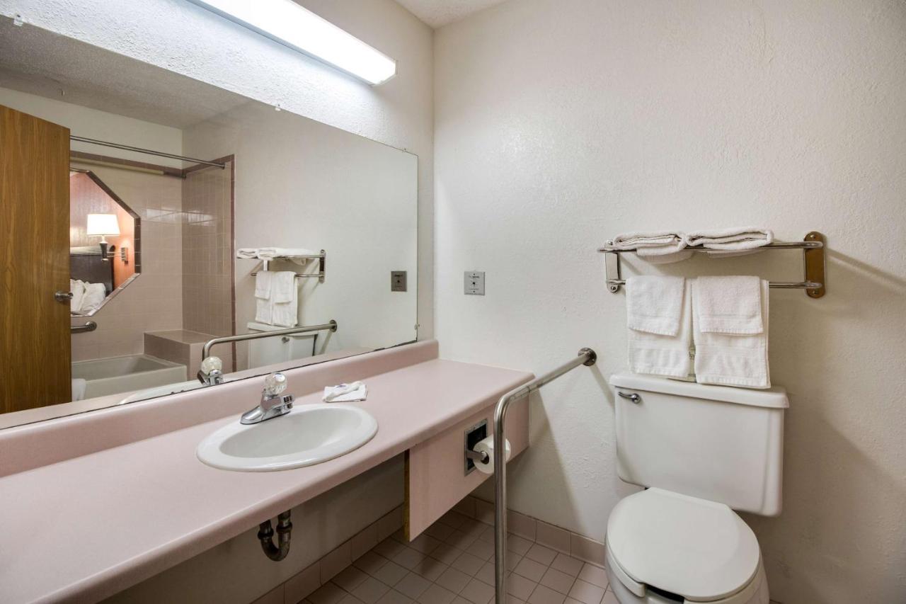 Motel 6-Marion, Il 외부 사진